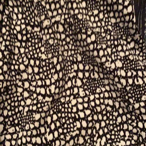 Calvin Klein tank top, black and white. - Picture 5 of 5